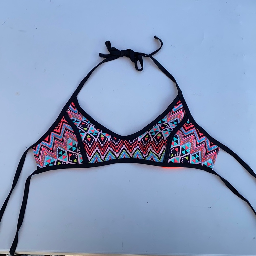 Bathing suit top